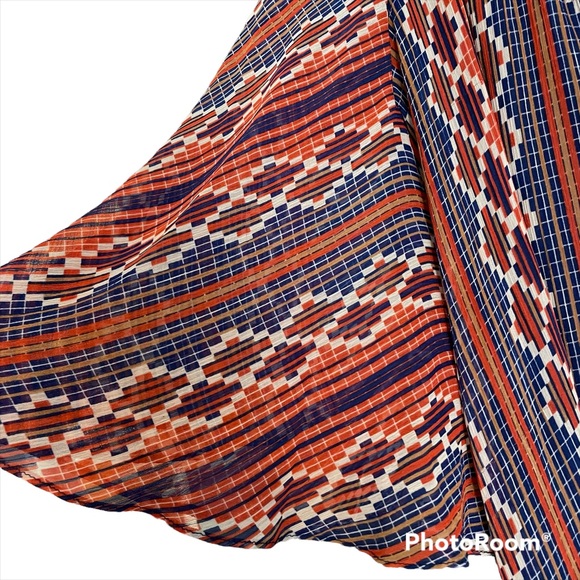 Judith March Geometric Aztec Abstract Print One Shoulder Flare Sleeve Top - Picture 2 of 9